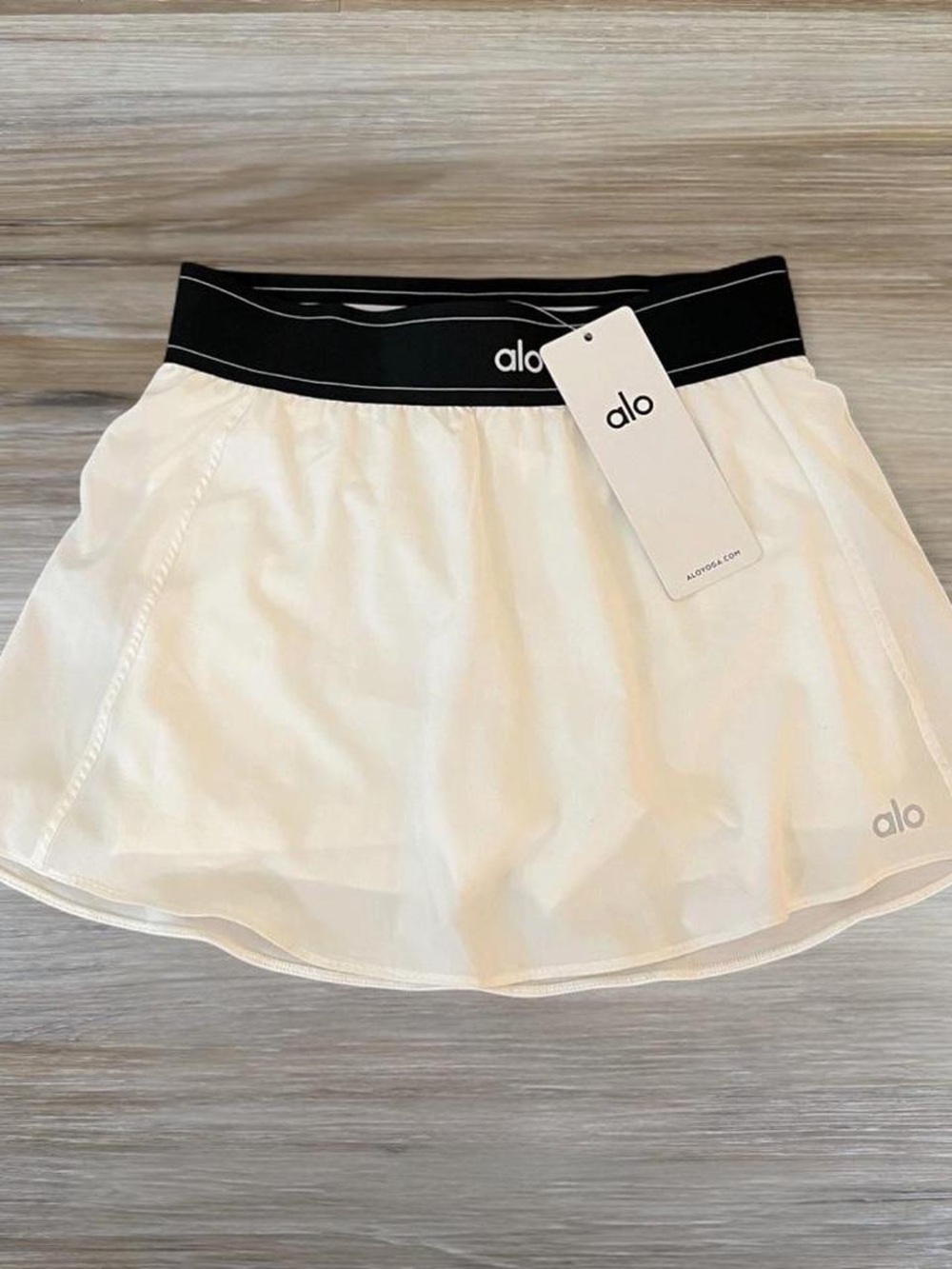 Alo Yoga Match Point Tennis Skirt - White NWT
